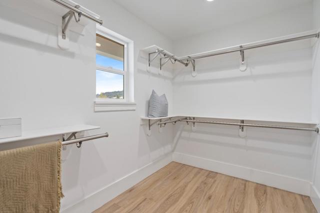 3807 Madrone Avenue, Oakland CA: https://media.crmls.org/mediaz/cad7a82b-b8ee-464b-97ca-b3972a360ae1.jpg