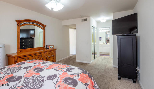 Detail Gallery Image 15 of 59 For 424 Oak St #139,  Glendale,  CA 91204 - 2 Beds | 2 Baths