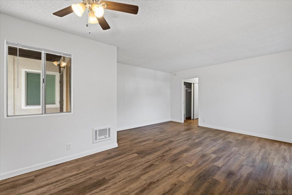 8069 Caminito De Pizza - photo 3