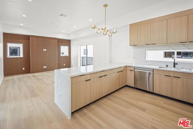 11010 Hortense Street, North Hollywood CA: https://media.crmls.org/mediaz/cadad682-01c8-4927-b772-d725c6288dbe.jpg