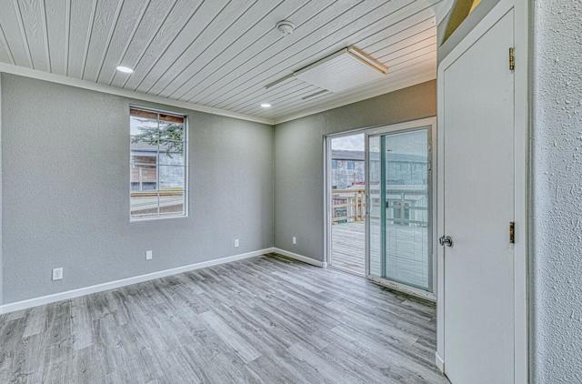 7550 Sandholdt Road, Moss Landing CA: https://media.crmls.org/mediaz/cadb2d35-9554-4b7c-a248-6abd0dfe49d0.jpg