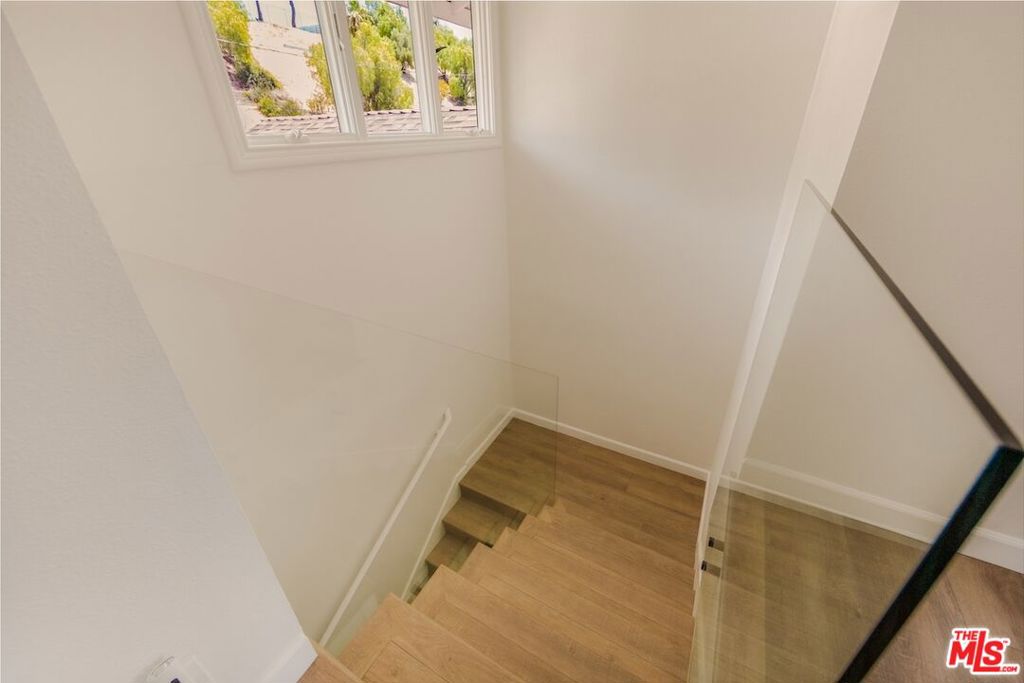 MLS #26875713 image #23