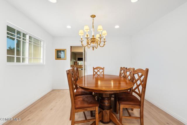 1455 Calle Colina, Thousand Oaks CA: https://media.crmls.org/mediaz/cadd390d-2933-4330-814f-88b63bfac0c8.jpg