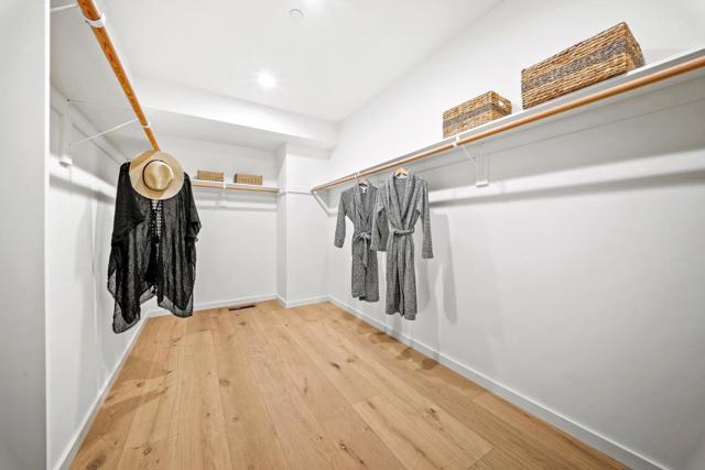 600 Seaview Terrace, La Selva Beach CA: https://media.crmls.org/mediaz/cade2e47-71bf-43c2-9326-c421f253fd0f.jpg