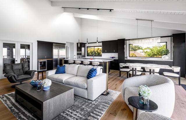 4013 Los Altos Drive, Pebble Beach CA: https://media.crmls.org/mediaz/cadf1231-be3a-45d2-aee2-a388fe5d92e1.jpg