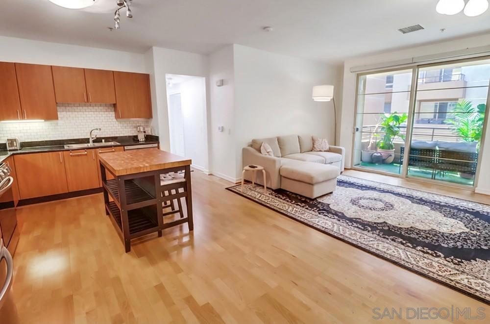 1465 C St - photo 2