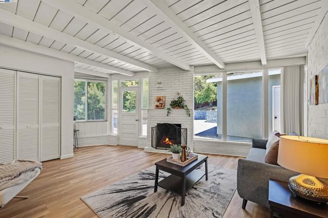 22756 Bayview Ave, Hayward CA: https://media.crmls.org/mediaz/cae1aa8e-c99a-4a73-934d-3f90260289aa.jpg
