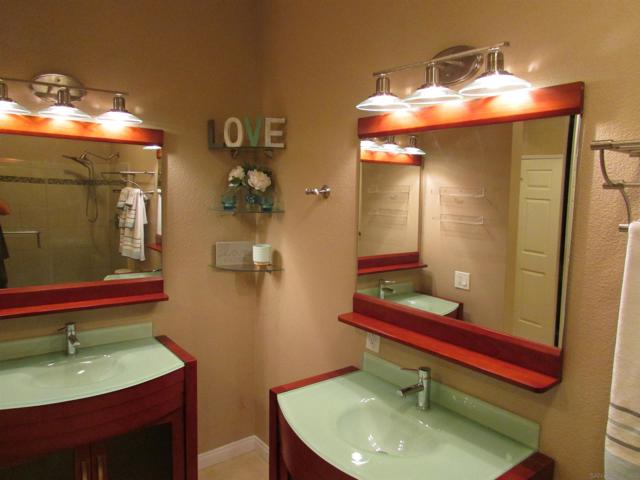 10914 Sabre Hill Dr, San Diego CA: https://media.crmls.org/mediaz/cae2240c-9cce-4d63-a716-5e1e64171217.jpg