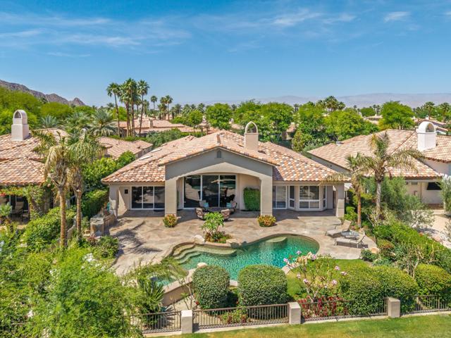 78975 ViA Carmel, La Quinta CA: https://media.crmls.org/mediaz/cae36e2a-194e-4392-be88-0c6a51019b86.jpg