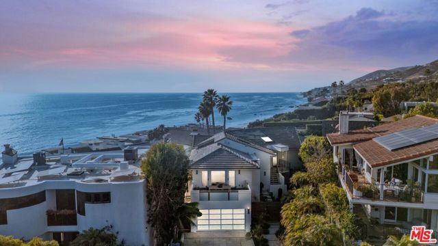 Details for 31558 Victoria Point Road, Malibu, CA 90265