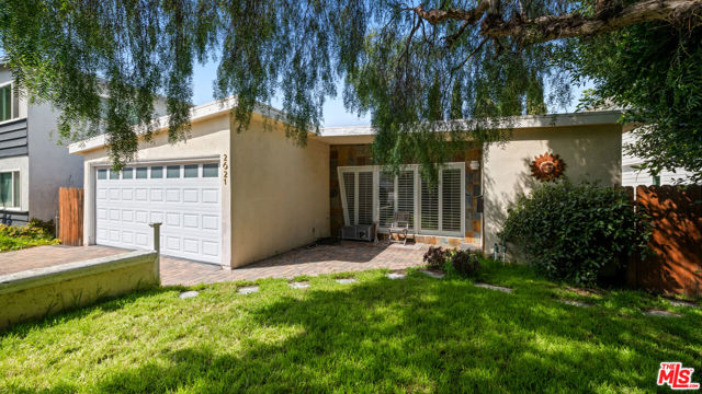 2621 Voorhees Avenue, Redondo Beach, California 90278, 3 Bedrooms Bedrooms, ,2 BathroomsBathrooms,Residential,Sold,Voorhees,25523045