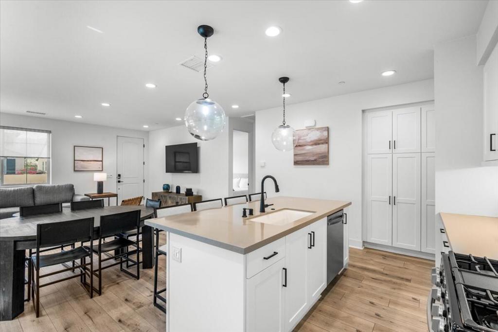 MLS #219143648DA image #5