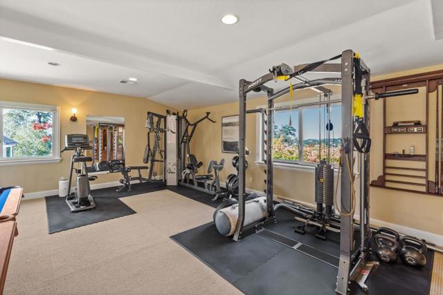 16541 Cypress Way, Los Gatos CA: https://media.crmls.org/mediaz/cae5c80c-2263-4f0f-b6c3-92bcb07b7fde.jpg