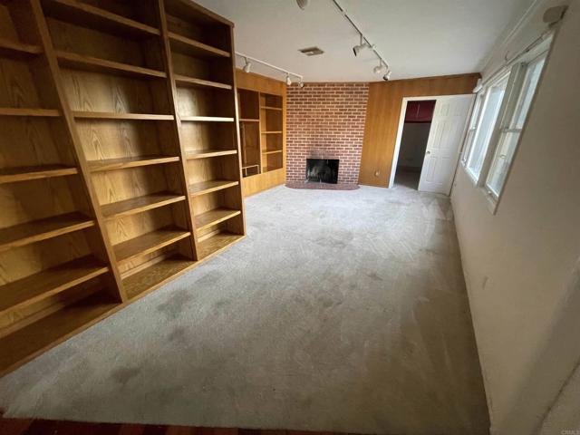 Detail Gallery Image 9 of 16 For 4819 Atlanta Dr, San Diego,  CA 92115 - 3 Beds | 2 Baths