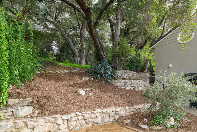 Detail Gallery Image 61 of 74 For 3232 Vickers Dr, Glendale,  CA 91208 - 3 Beds | 2 Baths