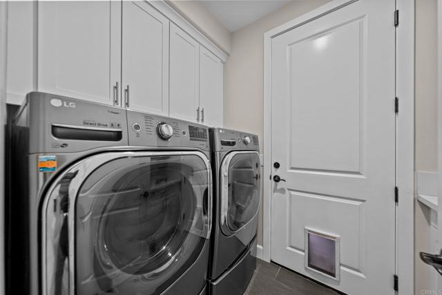 40359 Heirloom Court, Murrieta CA: https://media.crmls.org/mediaz/cae78f38-b5c8-4767-be16-d52e483858f7.jpg