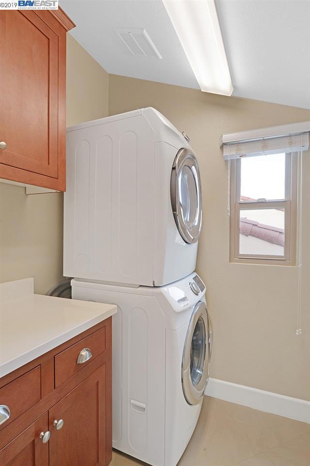 549 Ficus Ter, Fremont CA: https://media.crmls.org/mediaz/cae8dfcf-e820-442c-b1f7-cf9436b140d4.jpg