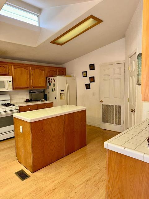 60 Plumosa Lane, Aptos CA: https://media.crmls.org/mediaz/cae9f7a6-e5ec-4f68-b2e0-9d3be9165d7c.jpg
