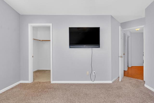 2231 Racquet Club Drive, Los Banos CA: https://media.crmls.org/mediaz/caea4ff5-a95b-435a-8e9d-e0471696c217.jpg