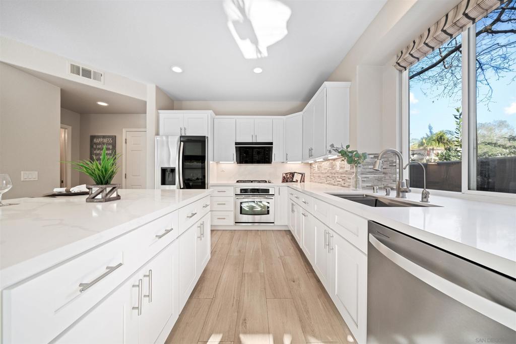 11243 Corte Isabelino - photo 16