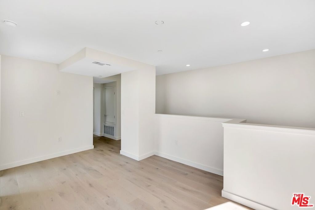 MLS #26875897 image #59