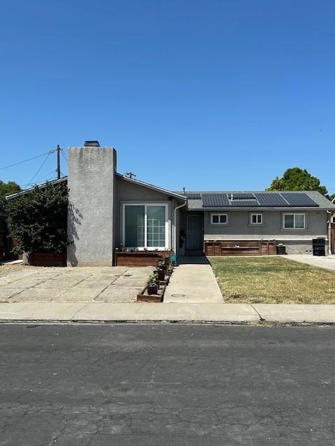 471 Helen Avenue, Tracy CA: https://media.crmls.org/mediaz/caebb209-f525-46d5-83da-2f5db3b44c1a.jpg