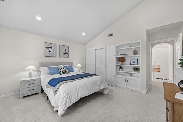 163 Gladys Ave, Mountain View CA: https://media.crmls.org/mediaz/caebc840-0556-4318-a5c1-3249863160b2.jpg