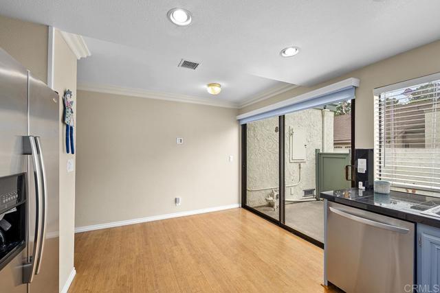 Detail Gallery Image 17 of 42 For 826 Cinnamon Ct, Chula Vista,  CA 91910 - 2 Beds | 2 Baths