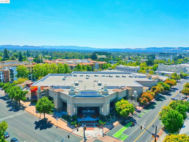 2343 Almond Ave, Concord CA: https://media.crmls.org/mediaz/caed2bc9-a78c-4a77-9c43-ba89e5dc2025.jpg