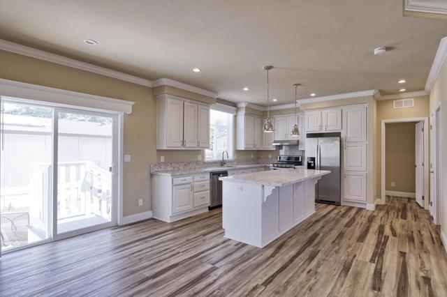 268 Cherry Court, Morgan Hill CA: https://media.crmls.org/mediaz/caedae6d-51d5-43b9-bfb7-be62faed308c.jpg