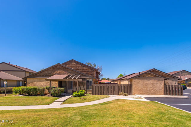 Image 2 of 42 For 1528 Towhee Court