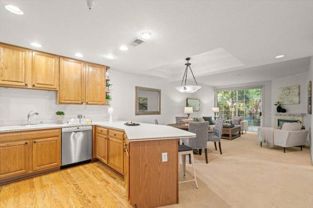 4173 El Camino Real, Palo Alto CA: https://media.crmls.org/mediaz/caee8ee2-f3f3-4597-9acf-b3e9013e7e97.jpg