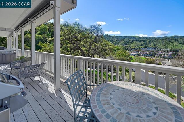 Image 14 of 59 For 539 High Eagle Ct