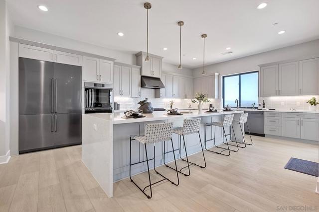 1648 Calle Catalina, Escondido CA: https://media.crmls.org/mediaz/caf14021-db80-4ef5-be83-80f133f765f3.jpg