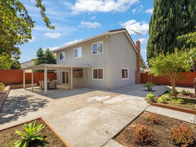1634 Ridgetree Way, San Jose CA: https://media.crmls.org/mediaz/caf1b52d-d10e-4fe6-947b-074d7a2877dc.jpg
