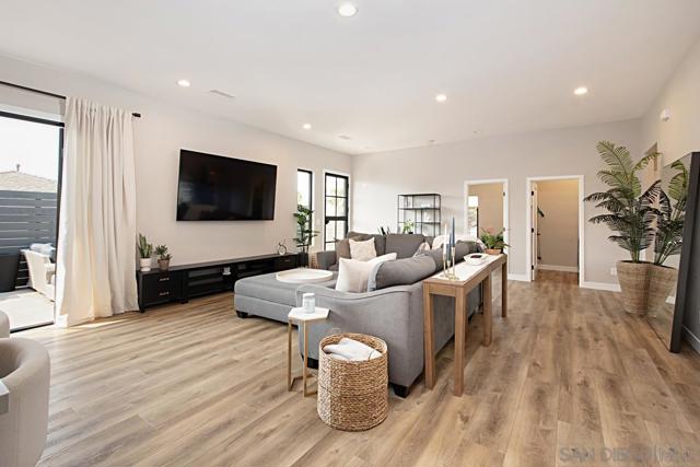 4625 Adair St, San Diego CA: https://media.crmls.org/mediaz/caf24dbb-fae1-4a76-95ed-a902c5384f29.jpg