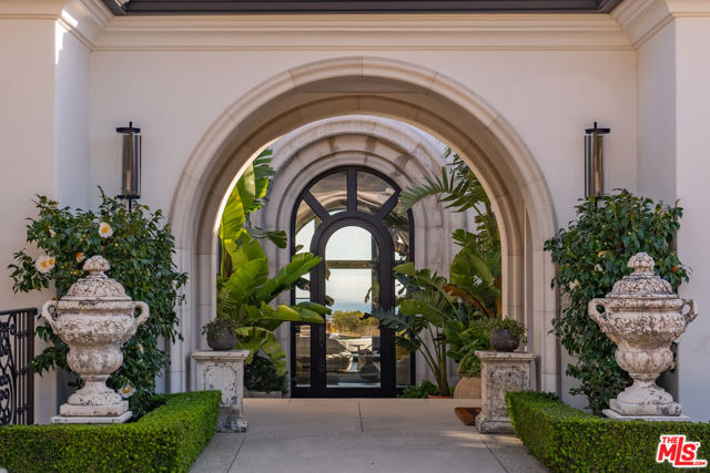 Drew Fenton | 6201 Murphy Way Malibu CA | MLS: 7162643