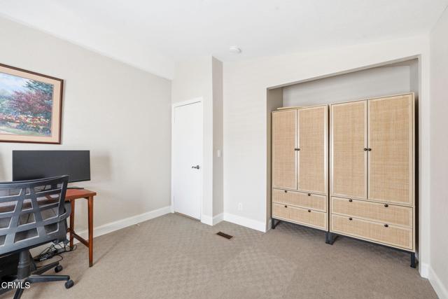 1025 Cachuma Avenue, Ventura CA: https://media.crmls.org/mediaz/caf36de6-71a4-41a9-a2c8-72899a597bc7.jpg