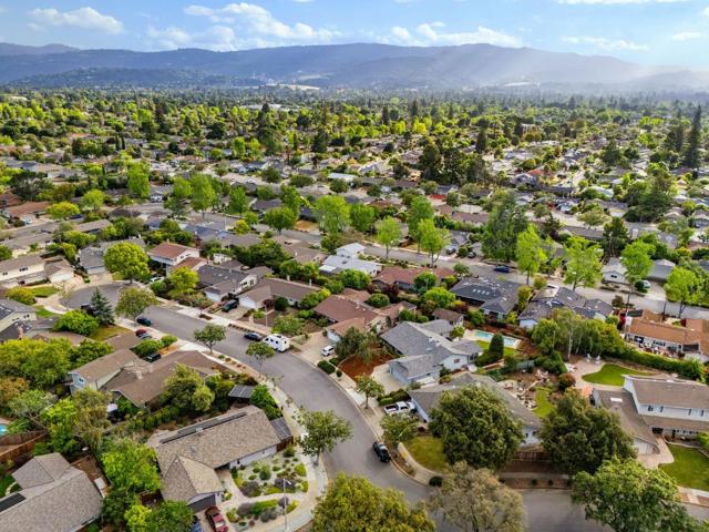 1429 Kyle Court, Sunnyvale CA: https://media.crmls.org/mediaz/caf393b2-f4e3-48a4-b126-0ff3451b60e0.jpg