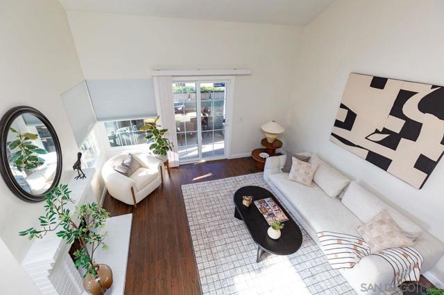 2953 Old Bridgeport Way, San Diego CA: https://media.crmls.org/mediaz/caf51186-aaab-42ba-be05-0339ae434103.jpg