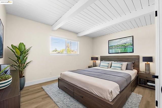 716 Williams Dr, Richmond CA: https://media.crmls.org/mediaz/caf592b9-0d5b-470c-97e9-d834cb409194.jpg