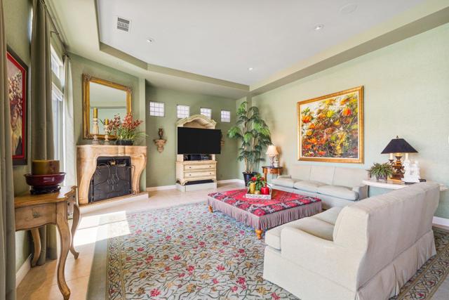 61 Via Las Flores, Rancho Mirage CA: https://media.crmls.org/mediaz/caf77ffc-a5a7-460b-b872-76b05aa0e884.jpg