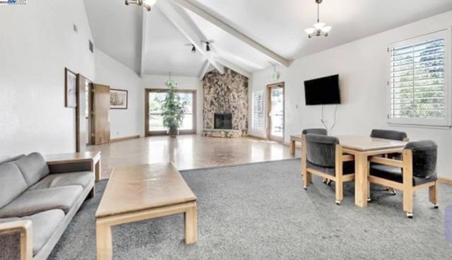 21239 Gary Dr, Hayward CA: https://media.crmls.org/mediaz/caf782dc-ed45-4fce-8ba7-54fb374bbf85.jpg