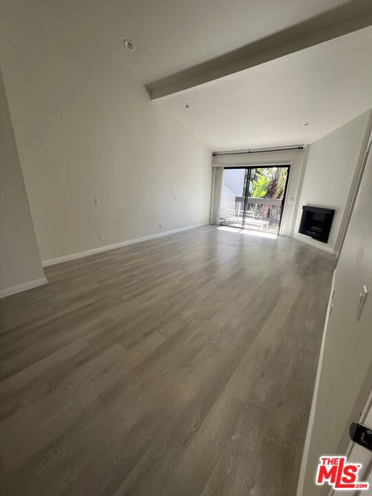 1654 Michael Lane, Pacific Palisades CA: https://media.crmls.org/mediaz/caf7c106-b873-471a-a998-24a8fafe671f.jpg