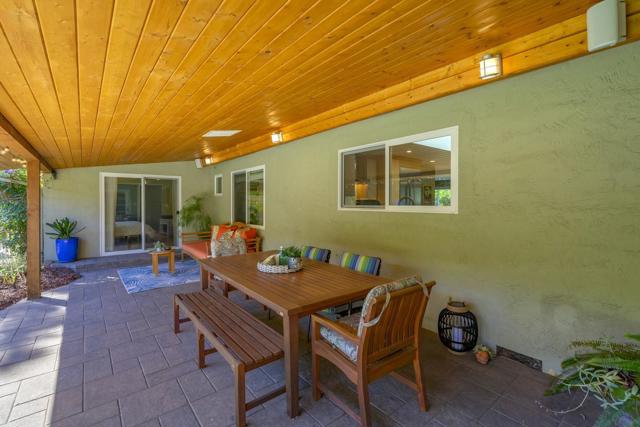 122 Belvale Drive, Los Gatos CA: https://media.crmls.org/mediaz/caf861ef-4ab0-4053-88e6-475b72d844a6.jpg