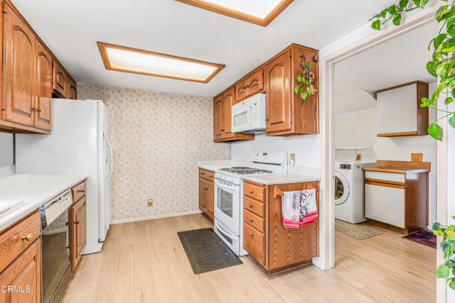 Detail Gallery Image 15 of 33 For 403 N L St, Oxnard,  CA 93030 - 3 Beds | 2 Baths