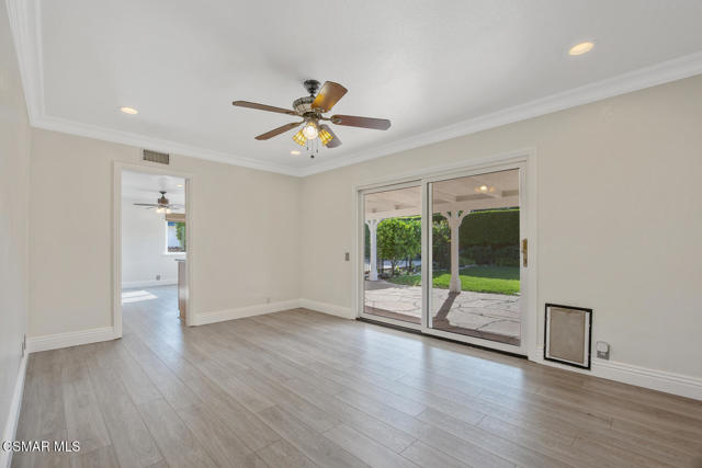 1469 Kirk Avenue, Thousand Oaks CA: https://media.crmls.org/mediaz/caf99e9f-fedc-4740-93b8-cf34cda2ef4f.jpg