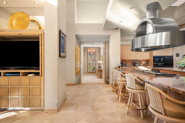 203 Kiva Drive, Palm Desert CA: https://media.crmls.org/mediaz/caf9c7e2-aedc-43ef-8056-1b3909f3b6d7.jpg