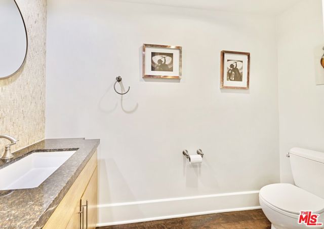 Image 24 of 26 For 357 Hayworth Avenue 201