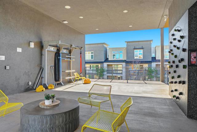 5406 Saffron Way, Dublin CA: https://media.crmls.org/mediaz/cafce802-e6e2-4aa7-88f0-376032482ab1.jpg